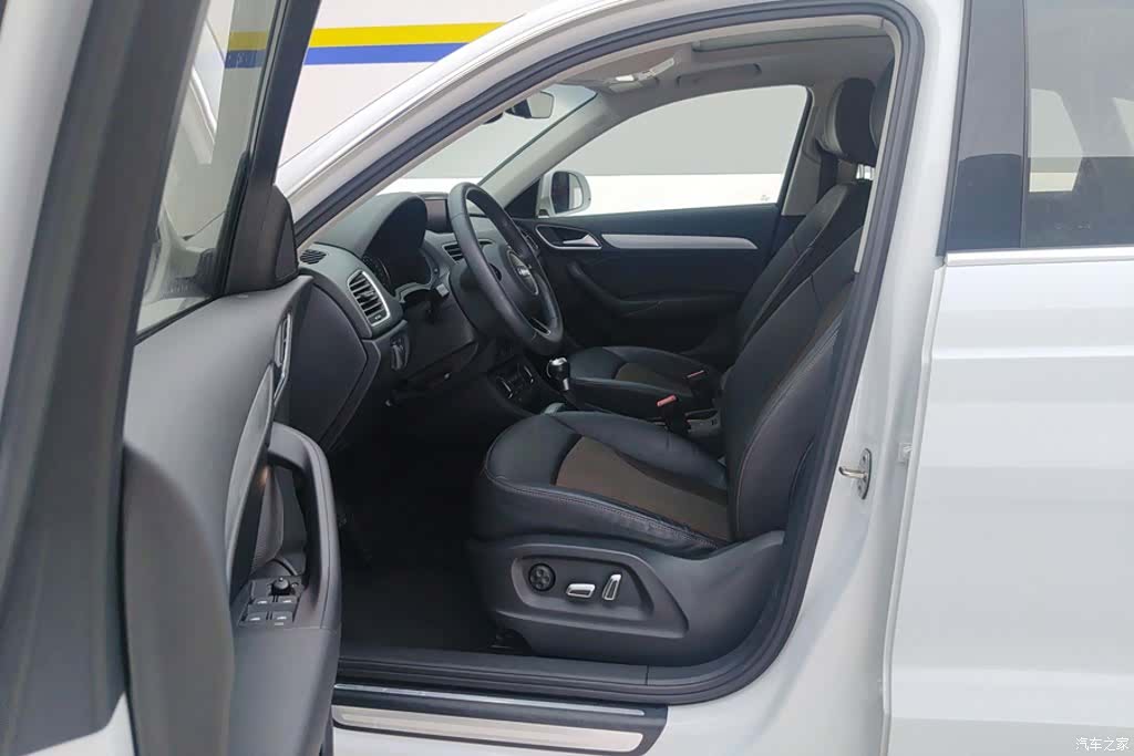 Audi Q3, 2018 9