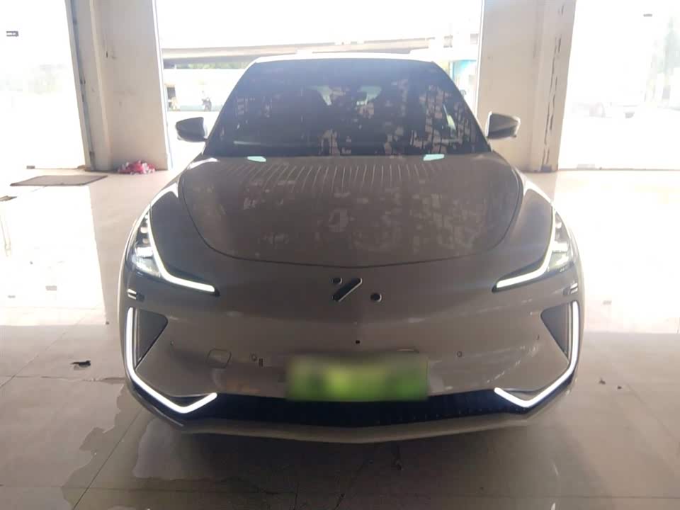 IM Motors Zhiji LS7 IM Motors Zhiji LS7