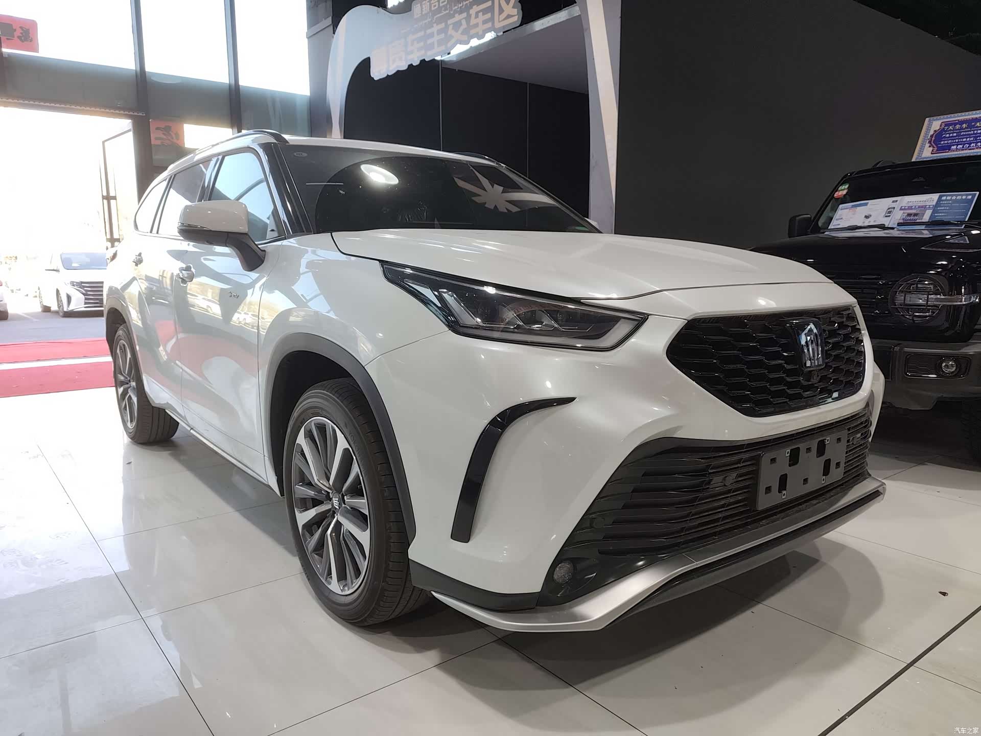 Toyota Crown, 2026 3