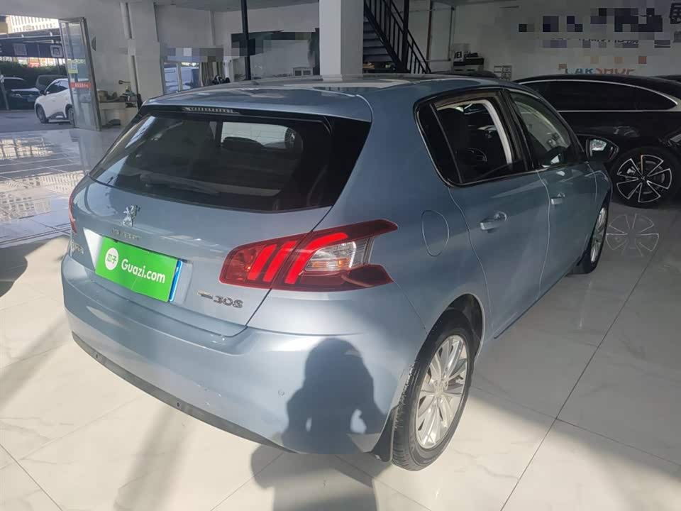 Peugeot 308S