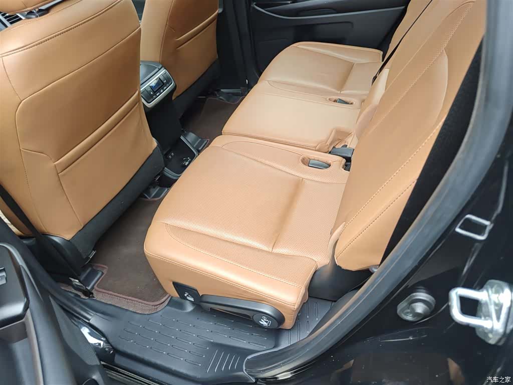 Toyota Highlander, 2019 10