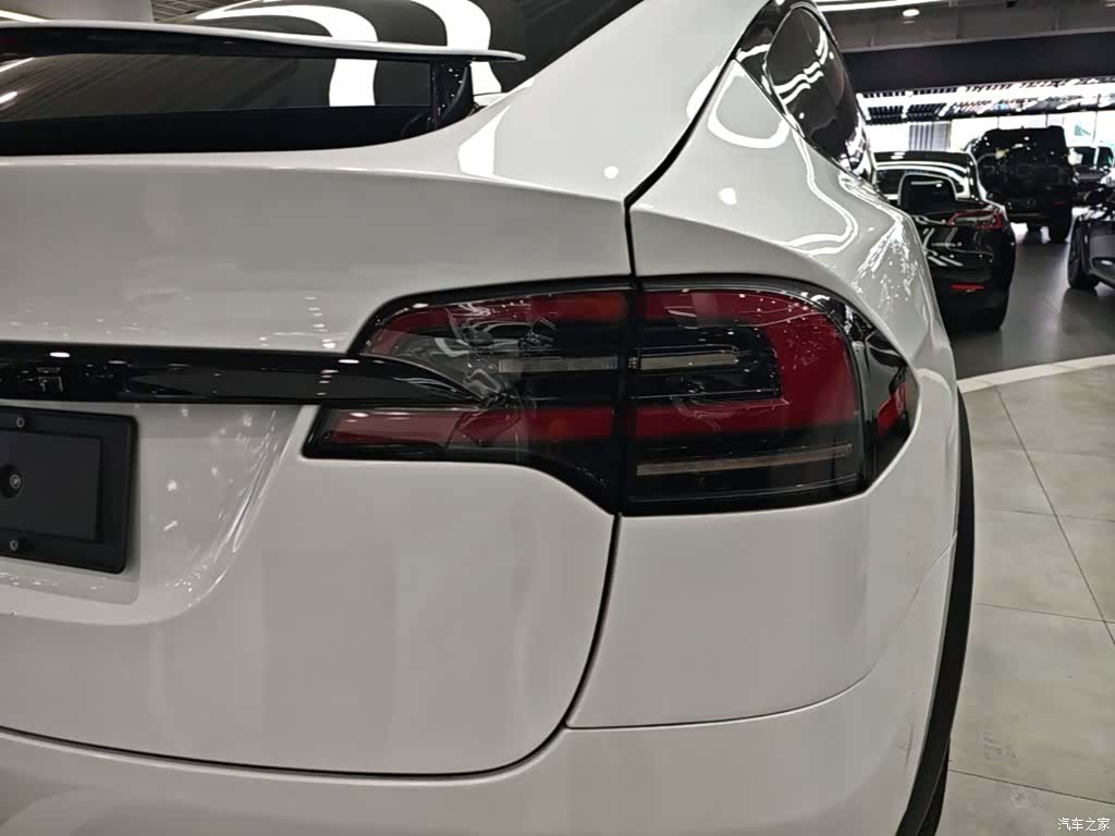 Tesla Model X, 2023 8