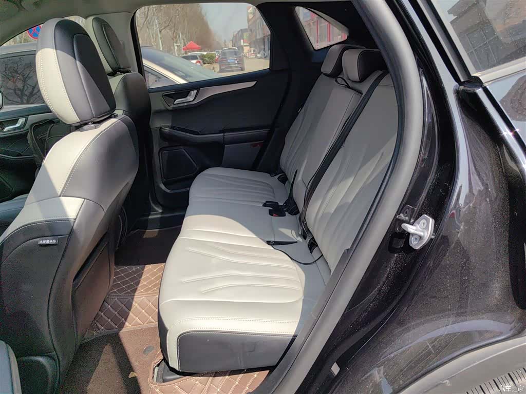 Ford Escape, 2021 17