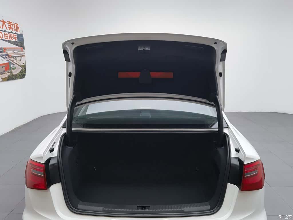 Audi A6L, 2014 16