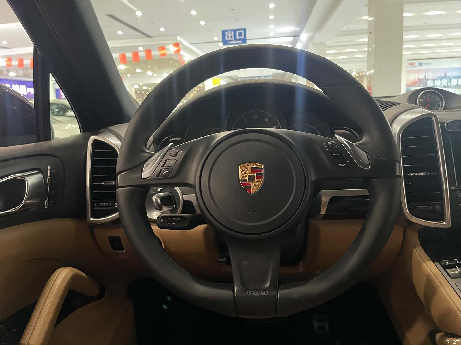 Porsche Cayenne, 2014 11
