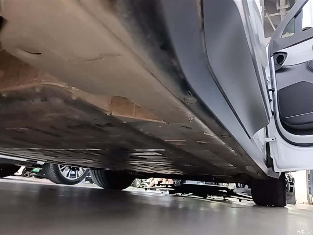 NIO ES6, 2024 21