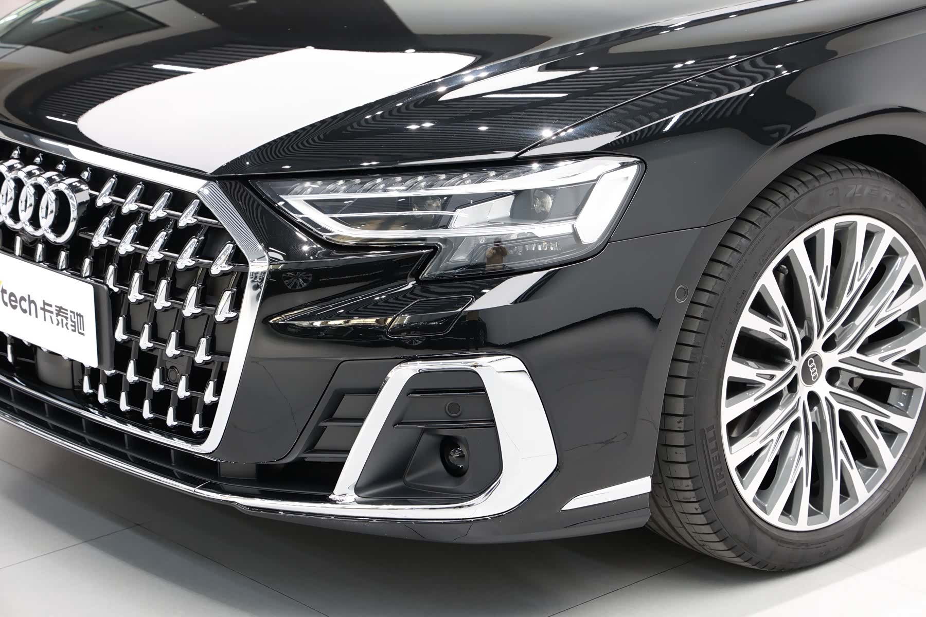 Audi A8L, 2024 8