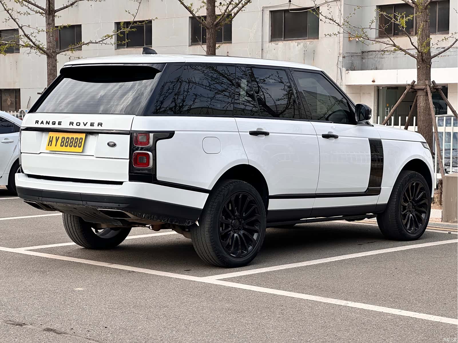 Land Rover Range Rover, 2022 все фото