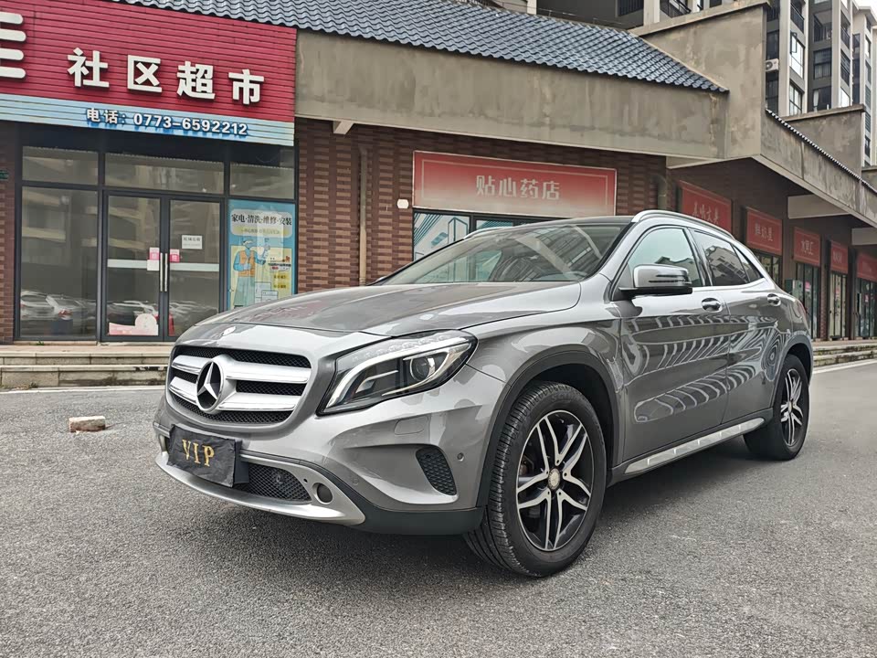 Mercedes-Benz GLA