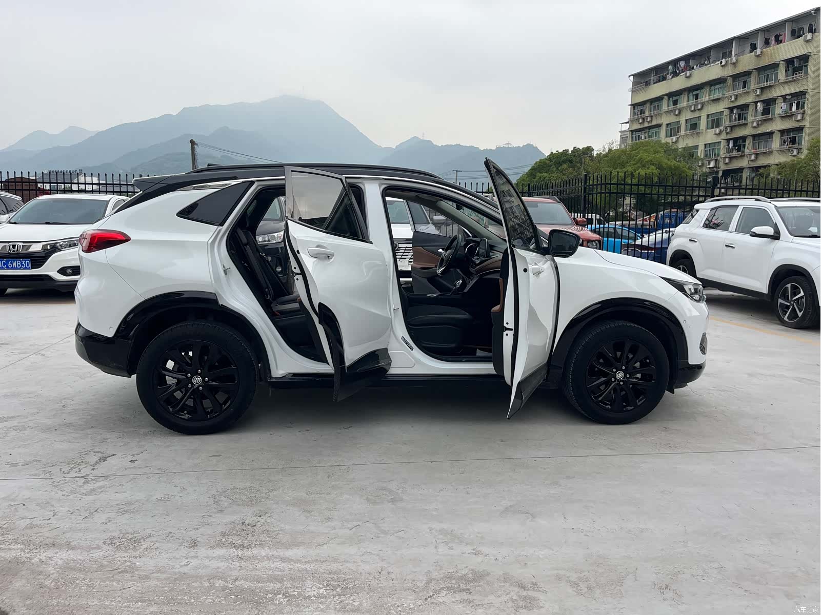 Buick Encore, 2021 12