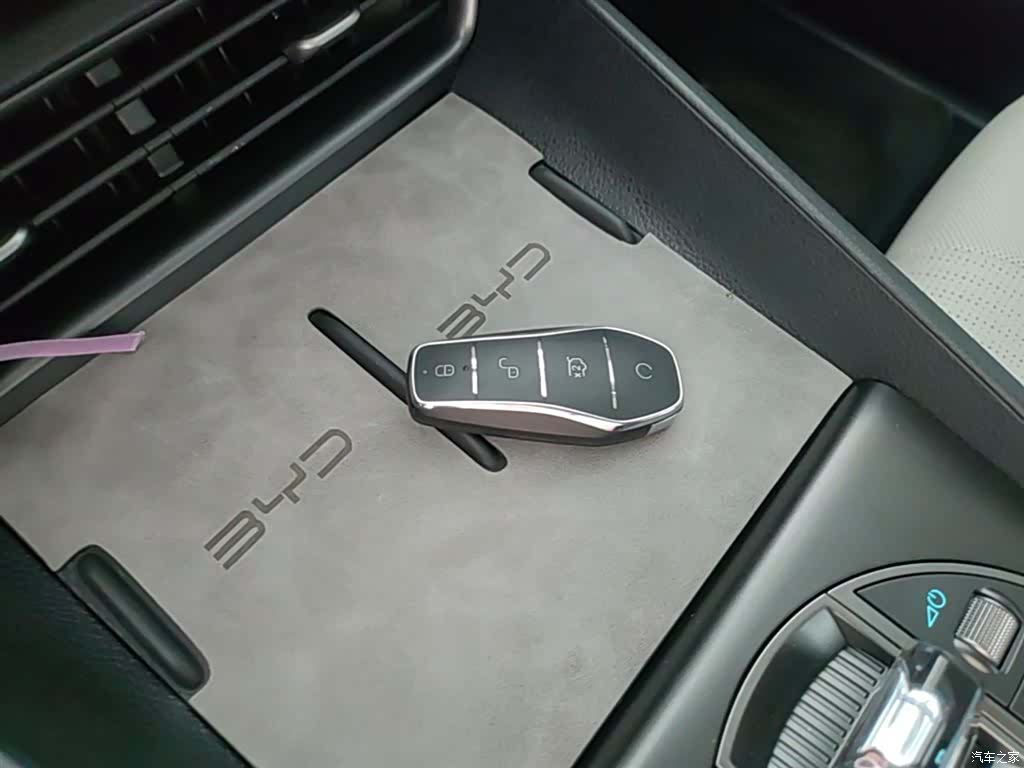 BYD Seal, 2025 9