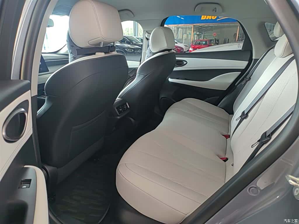 BYD Seal, 2025 17