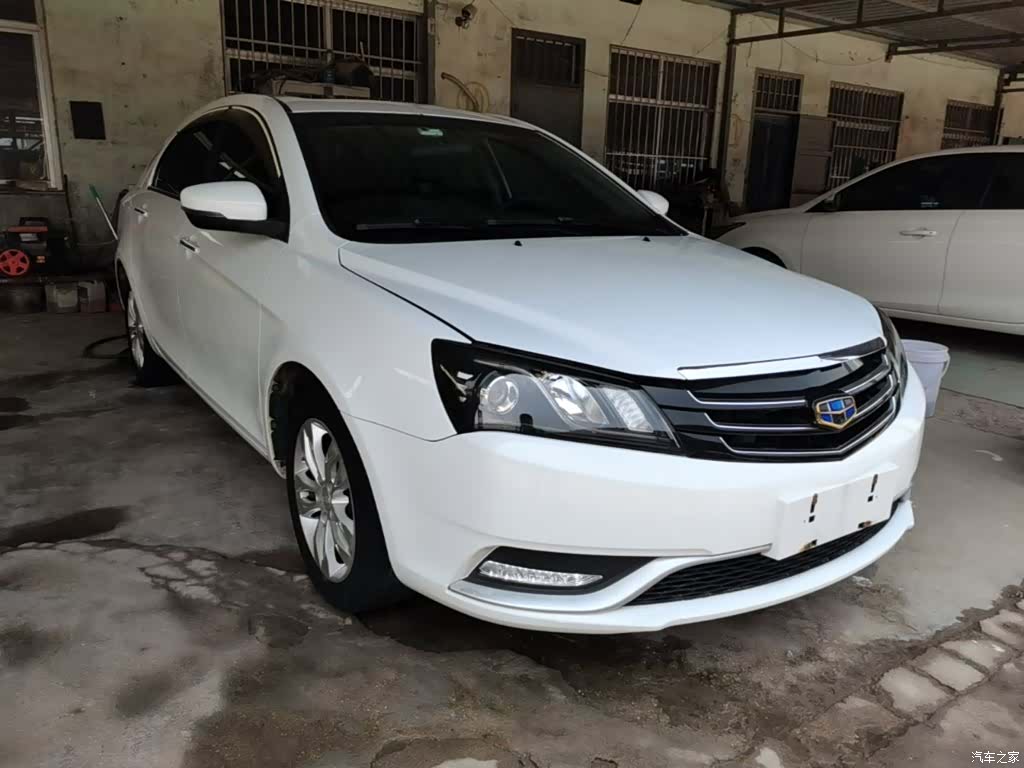 Geely Emgrand, 2016 4