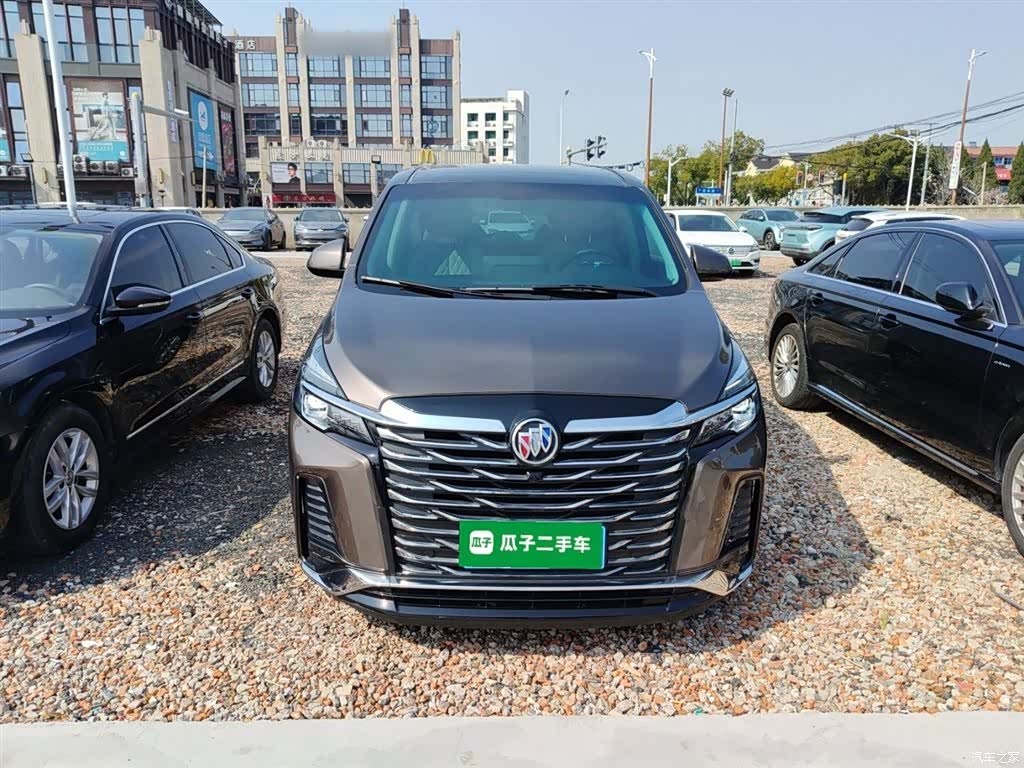 Buick GL8, 2023 3