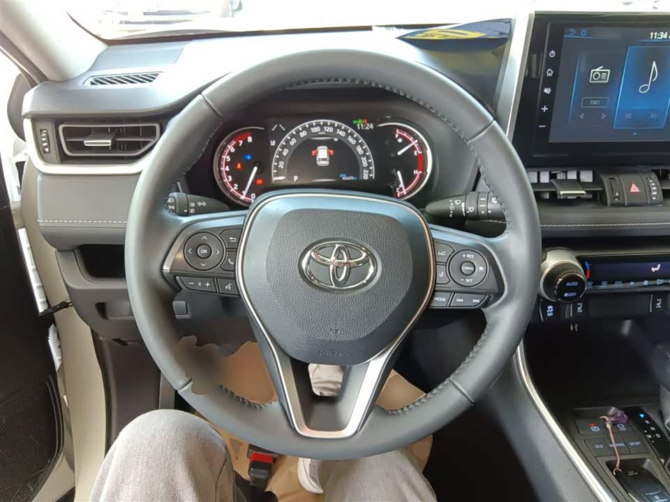 Toyota RAV4 Rongfang