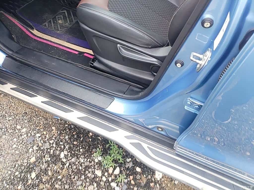 DongFeng AX5, 2018 21