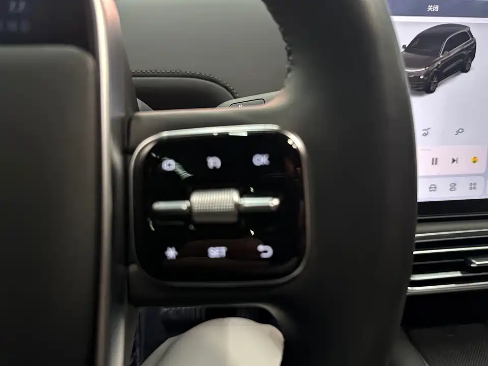 Li Auto Ideal L8