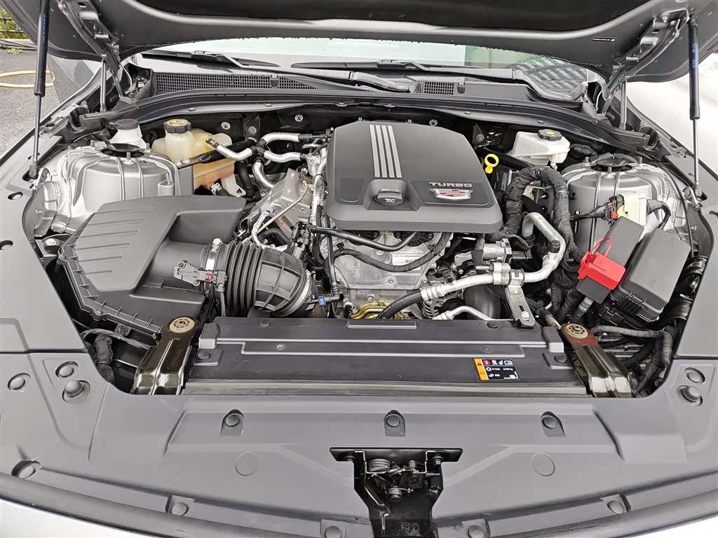 Cadillac CT5, 2023 19