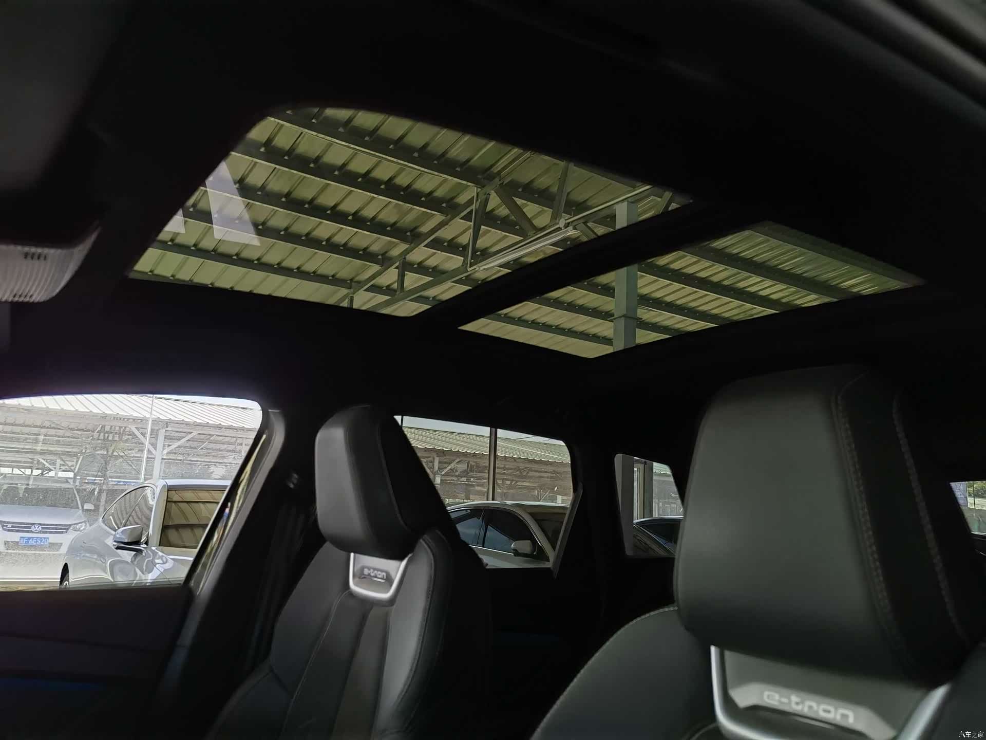 Audi Q4 e-tron, 2023 7