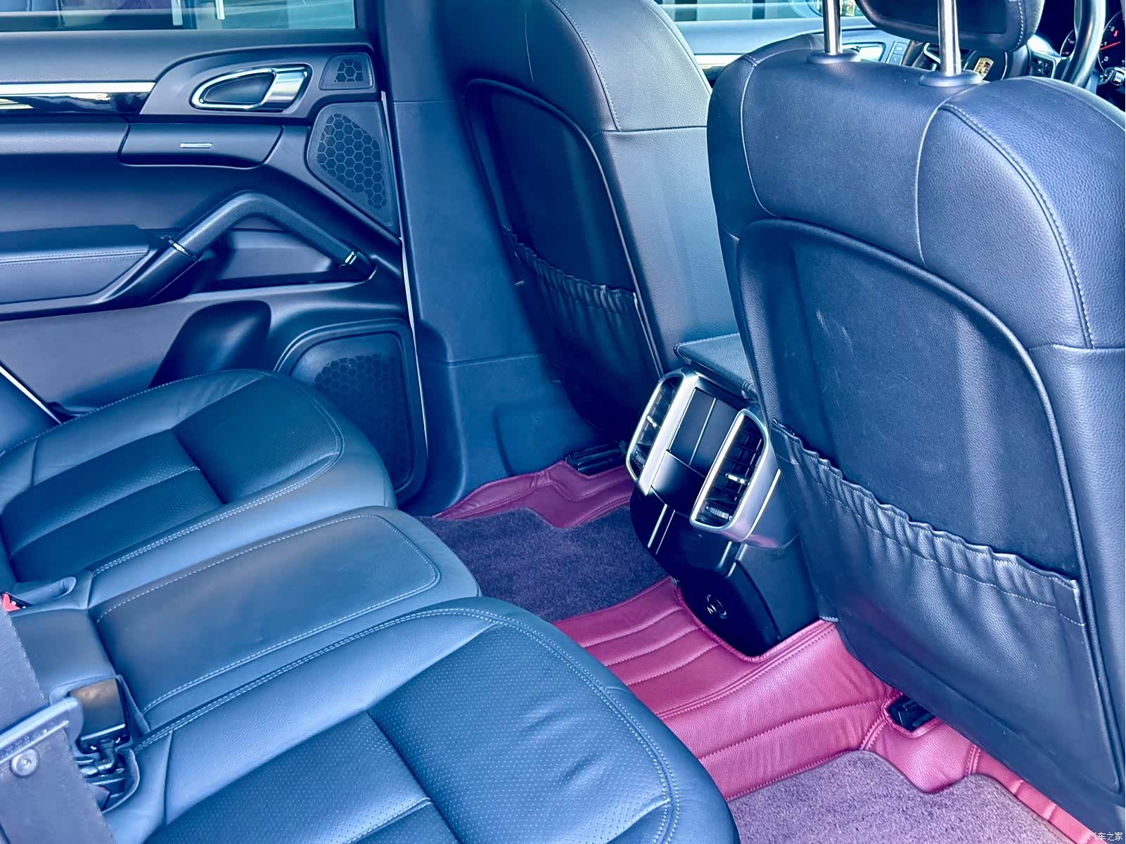 Porsche Cayenne, 2016 13