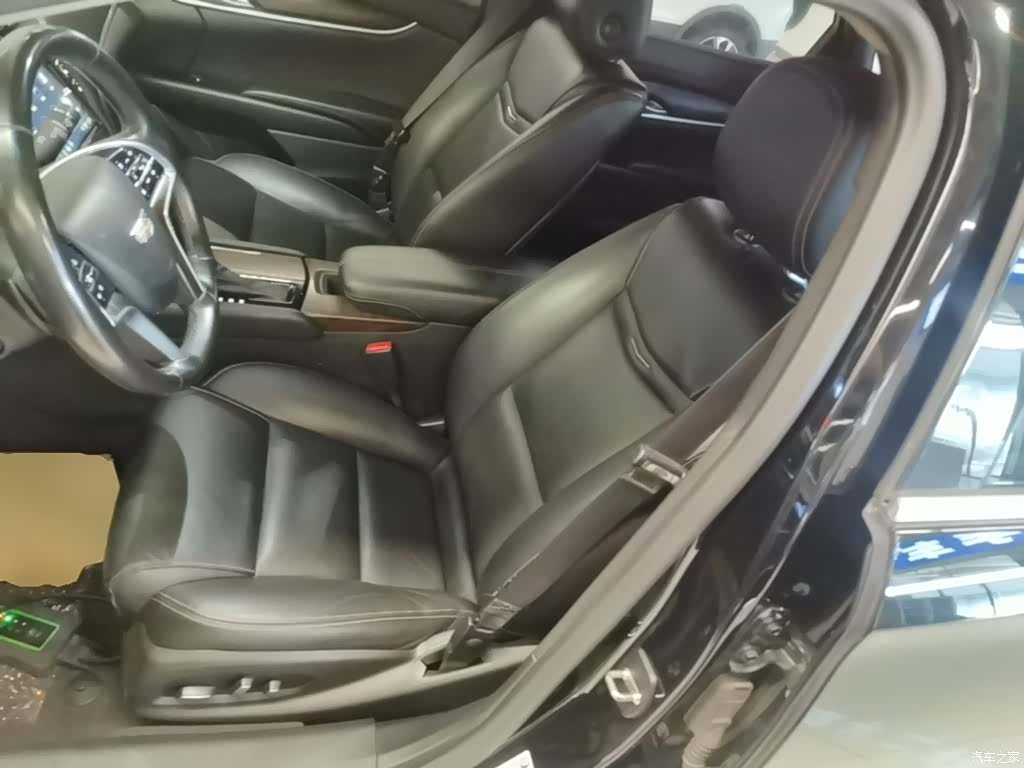 Cadillac XTS, 2019 15
