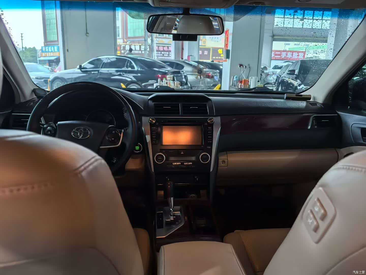 Toyota Camry, 2012 7