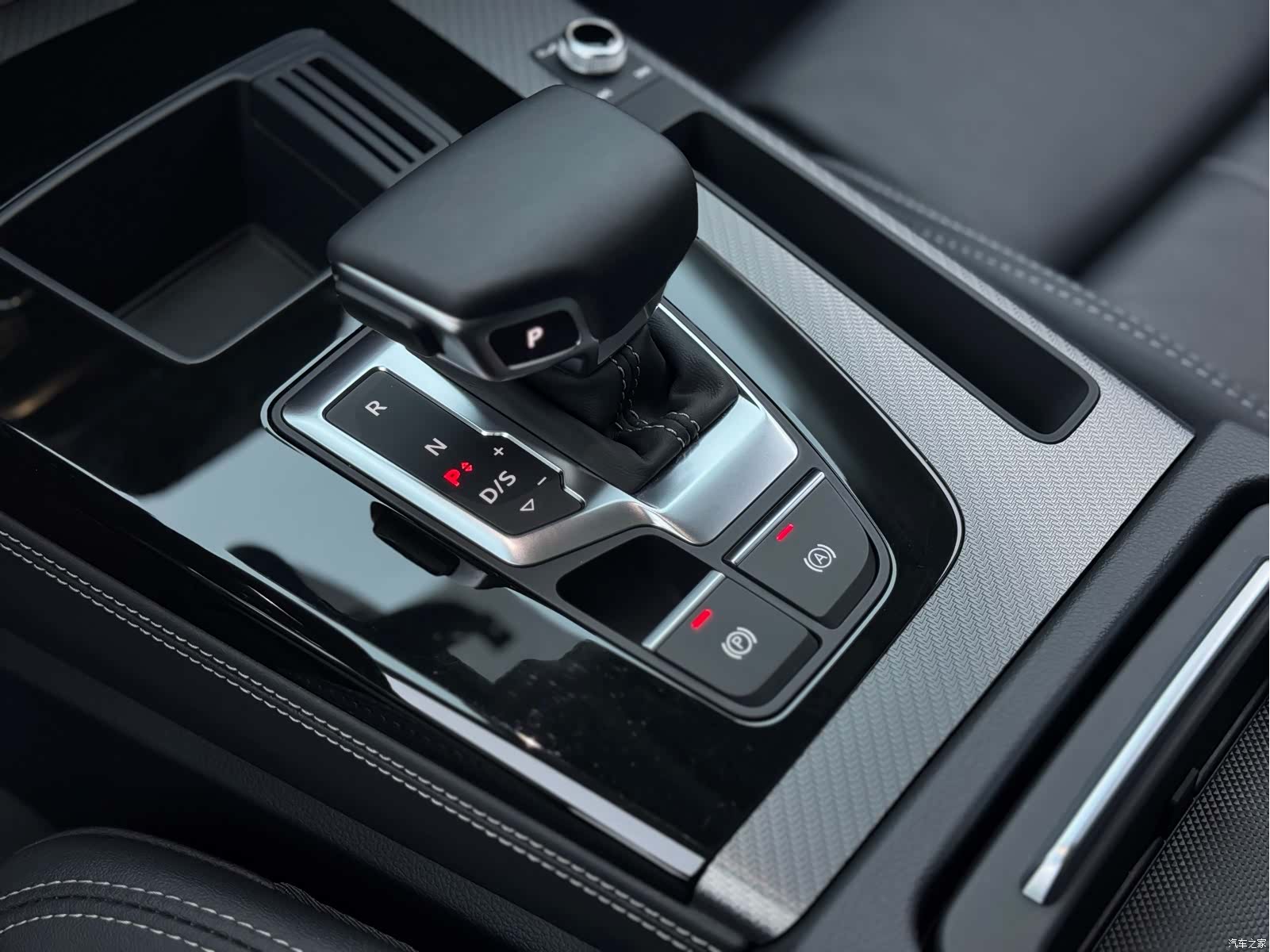Audi Q5L, 2022 12
