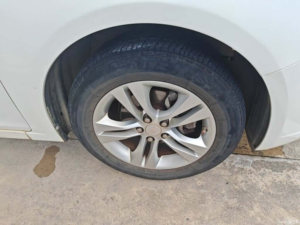 Chevrolet SE, 2016 14