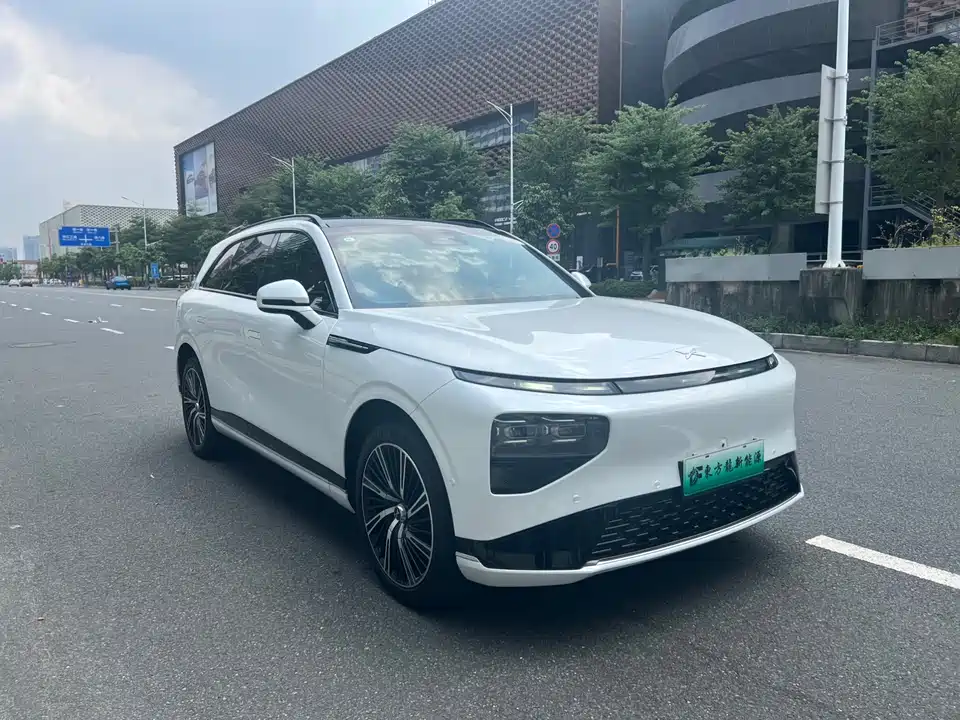 XPENG G9