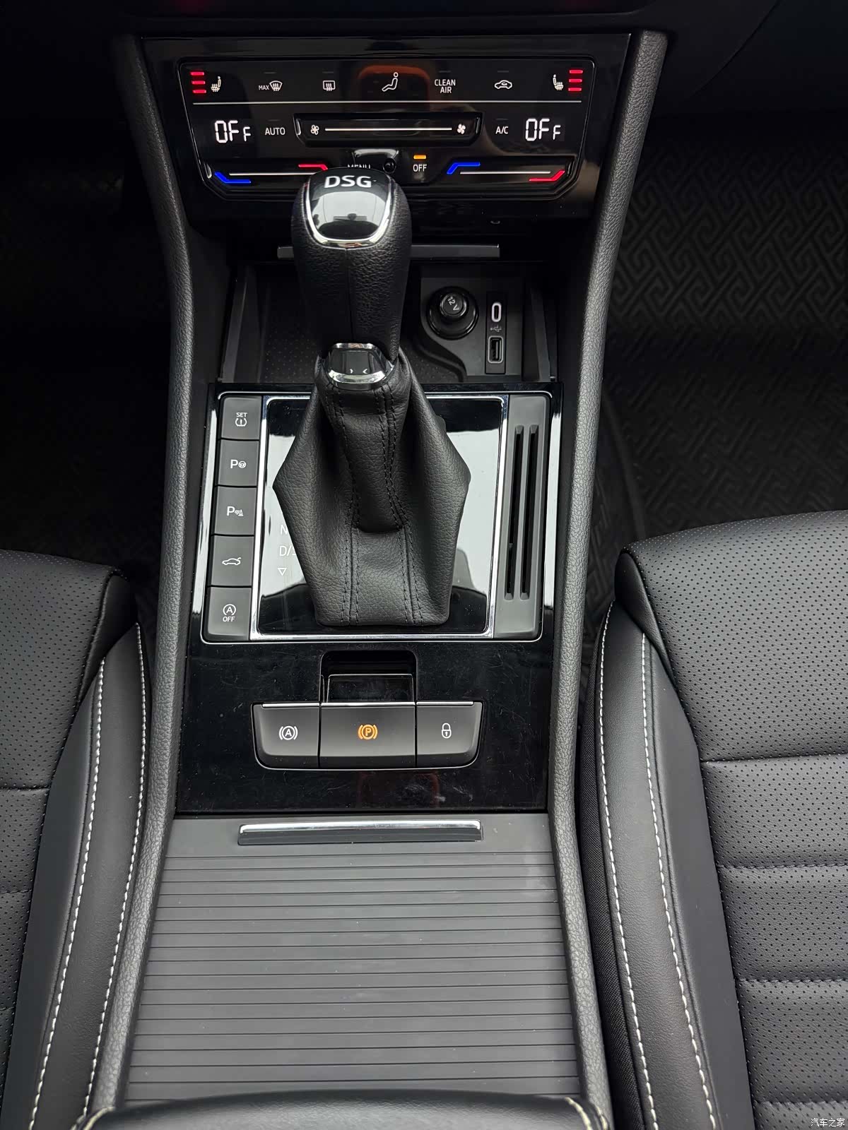 Skoda Superb, 2023 10