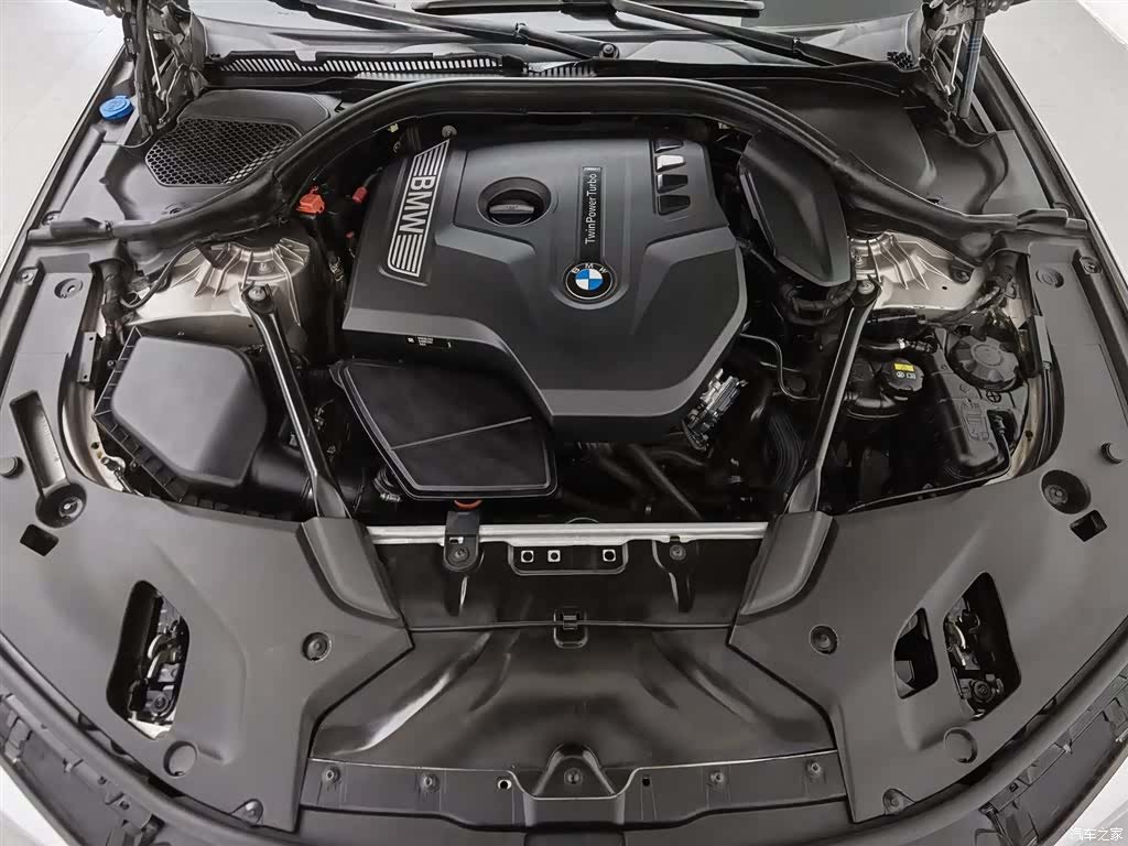 BMW 5 Series, 2018 6