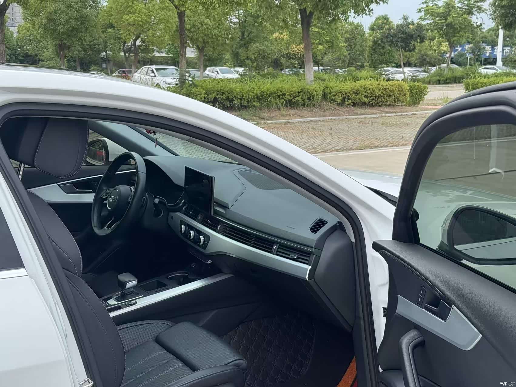 Audi A4L, 2022 16