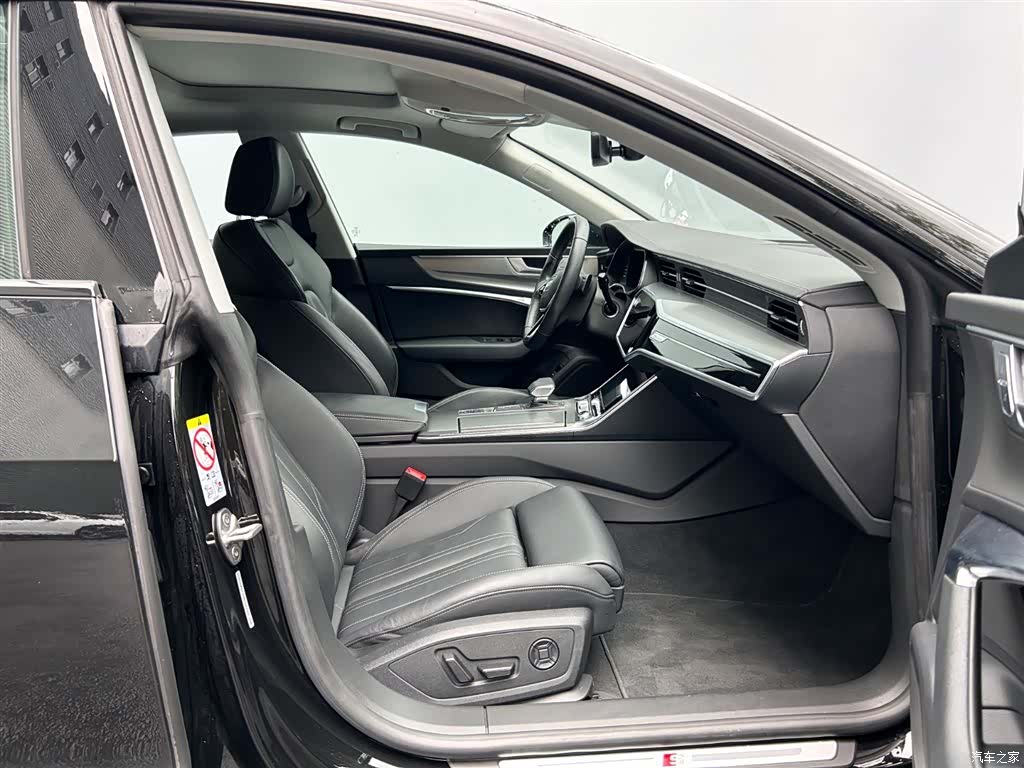 Audi A7, 2024 15
