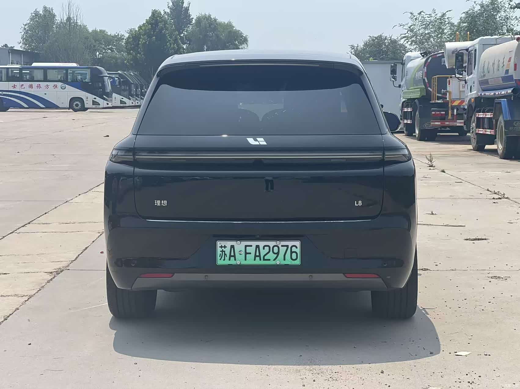 Li Auto L8, 2023 13