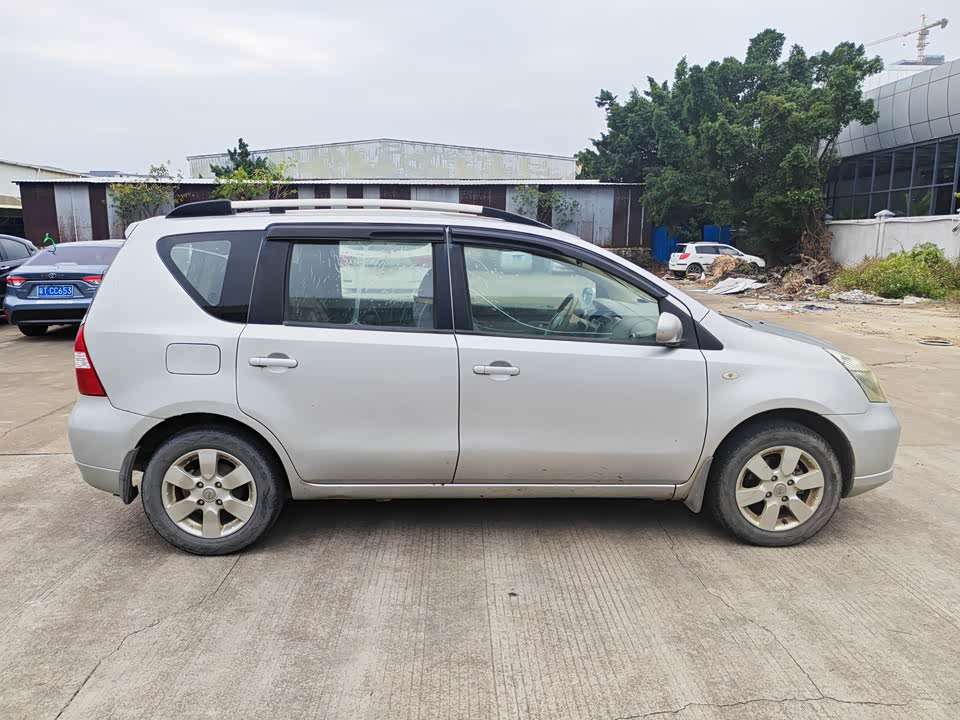 Nissan Liwei