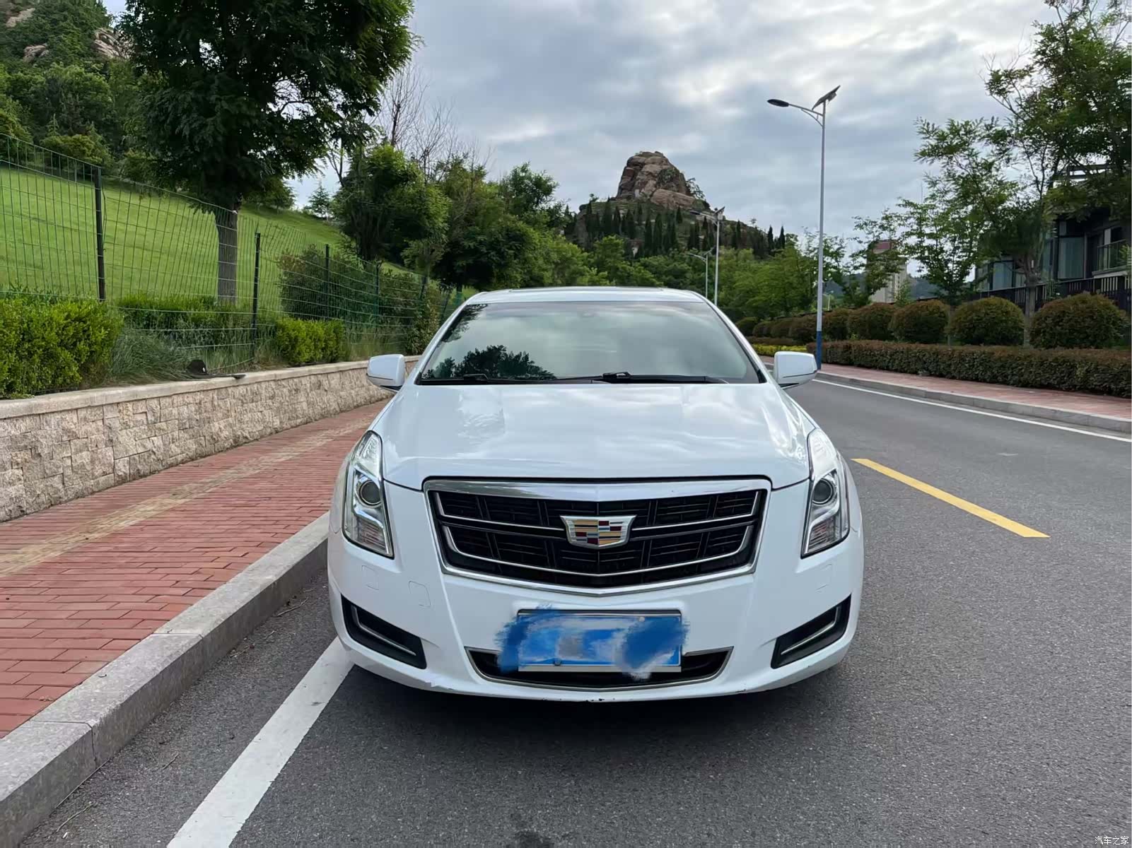Cadillac XTS, 2017 2
