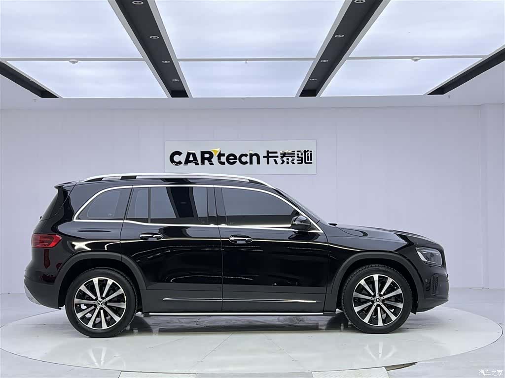 Mercedes-Benz GLB, 2024 4