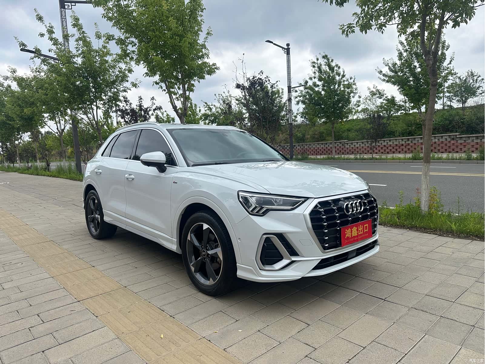 Audi Q3, 2022 3