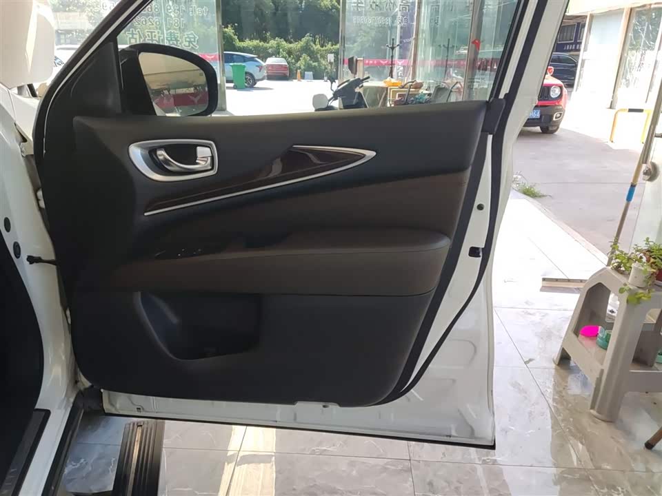 Infiniti QX60 Infiniti QX60