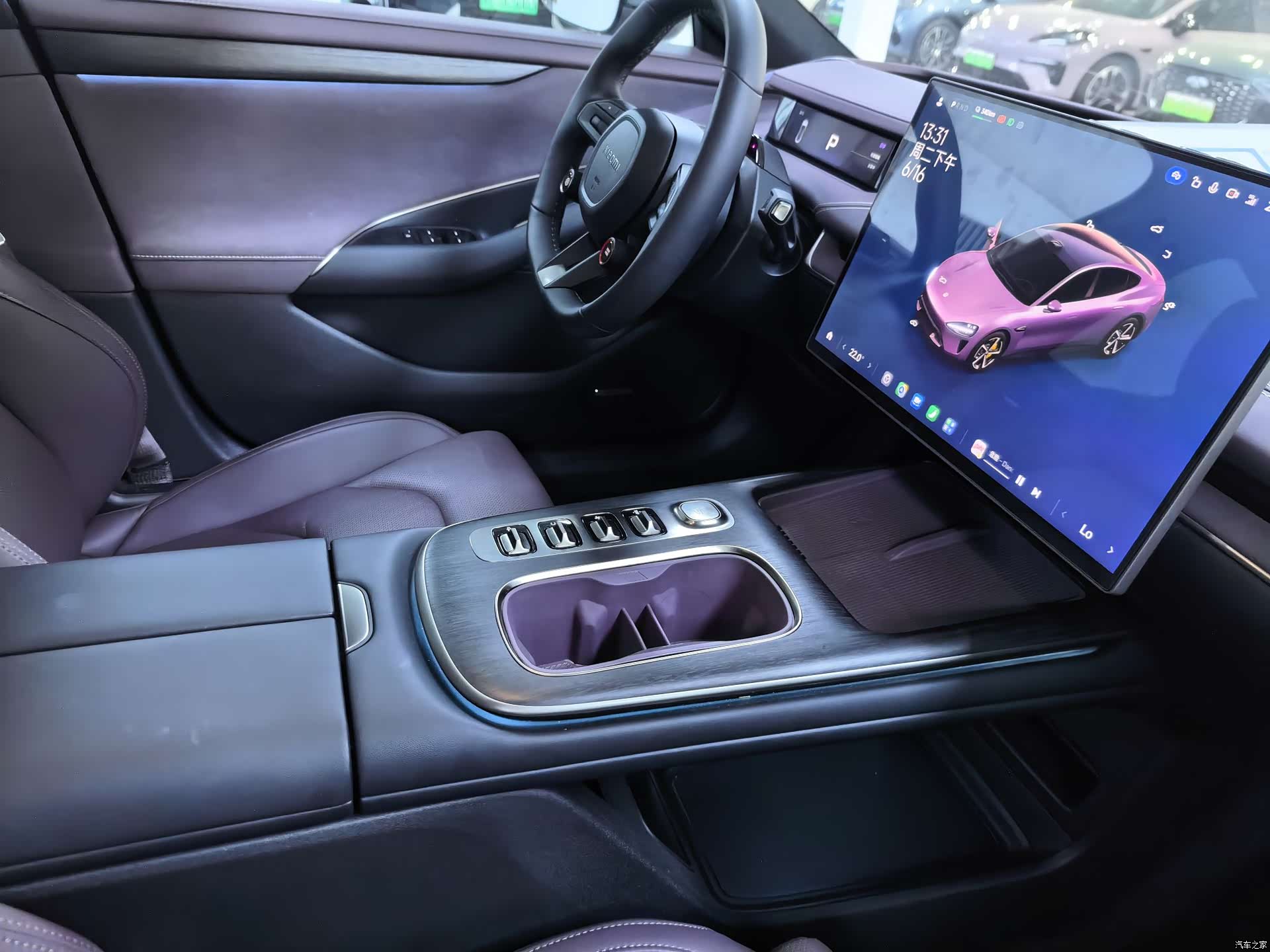 Xiaomi SU7, 2025 8