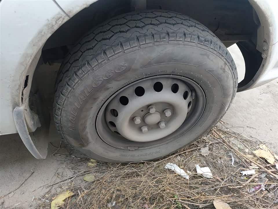 Dongfeng Yufeng Yufeng