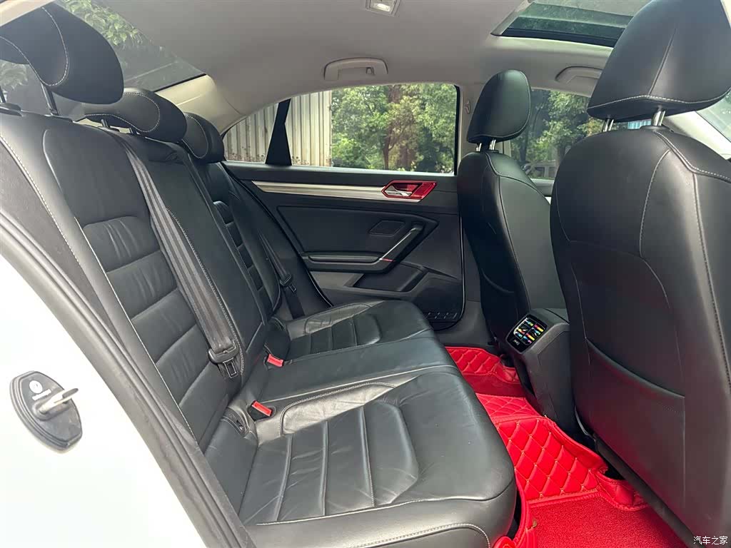 Volkswagen Lamando, 2016 14