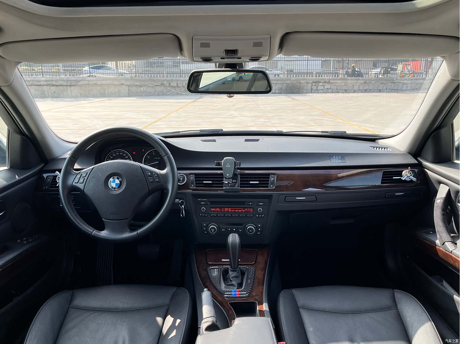 BMW 3 Series, 2012 10