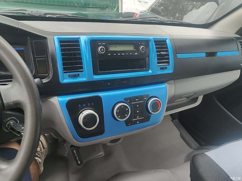 Geely E6, 2023 13