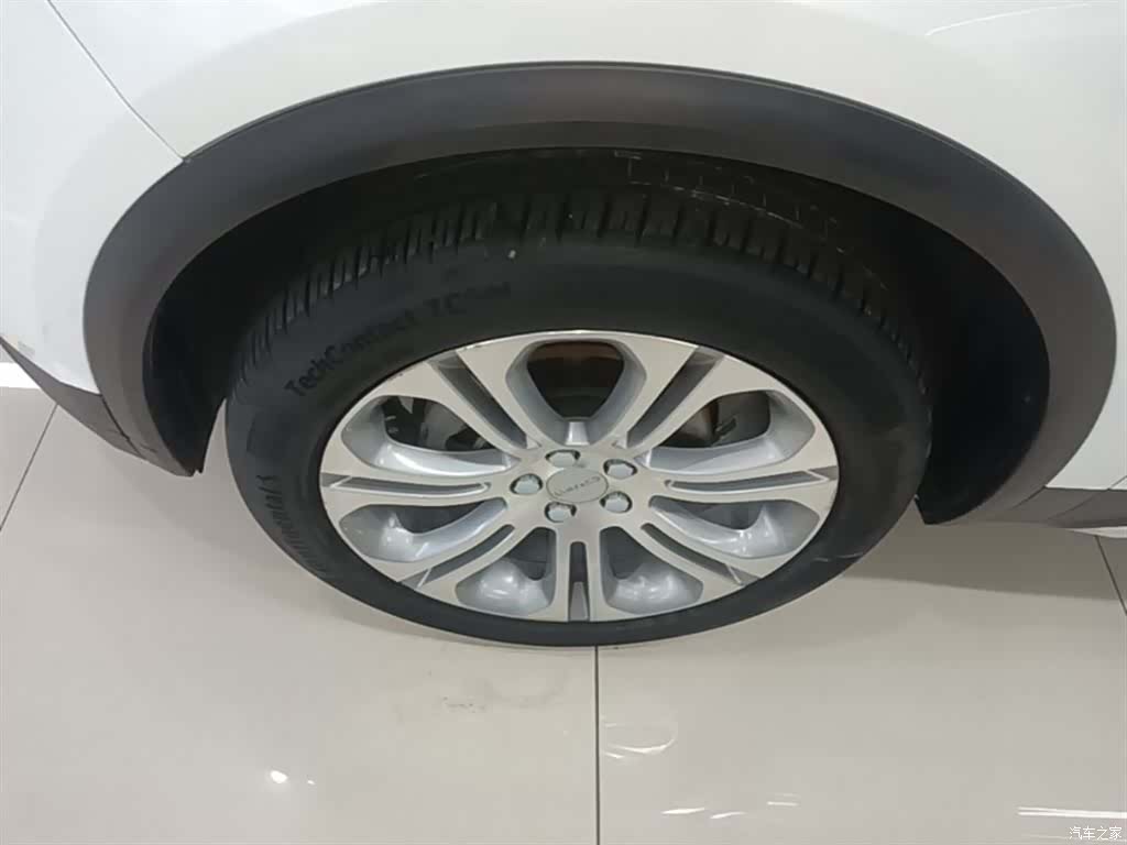 Lynk & Co 01, 2020 23