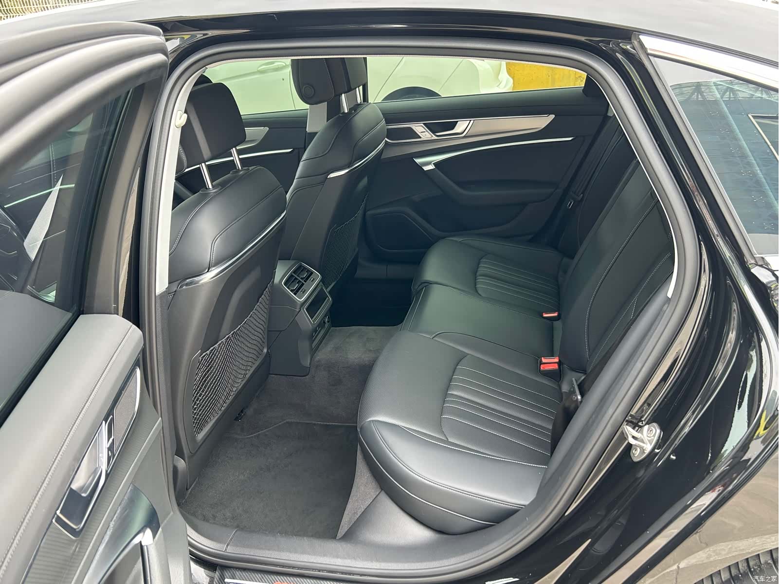 Audi A6L, 2024 6
