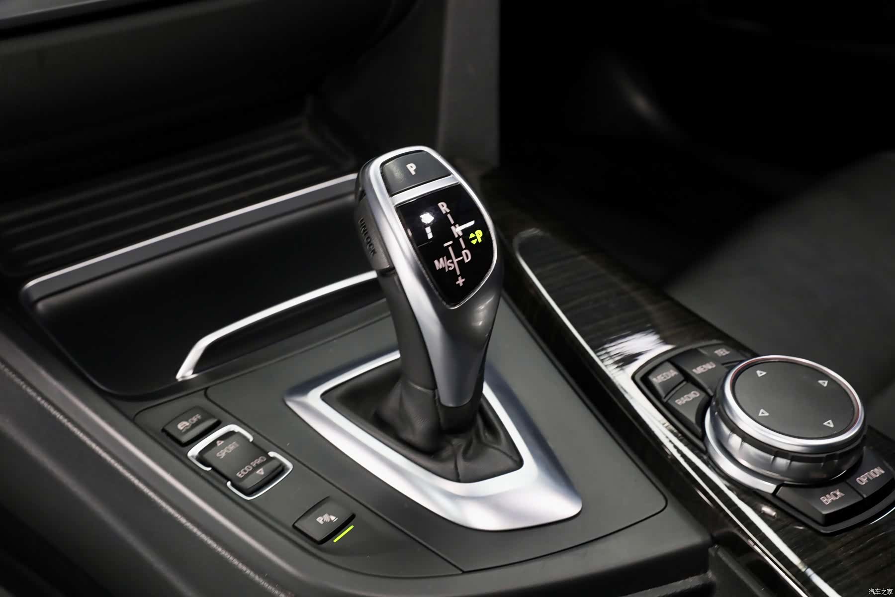 BMW 3 Series, 2016 14