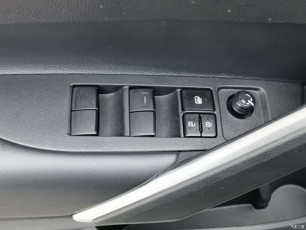 Toyota Frontlander, 2024 9