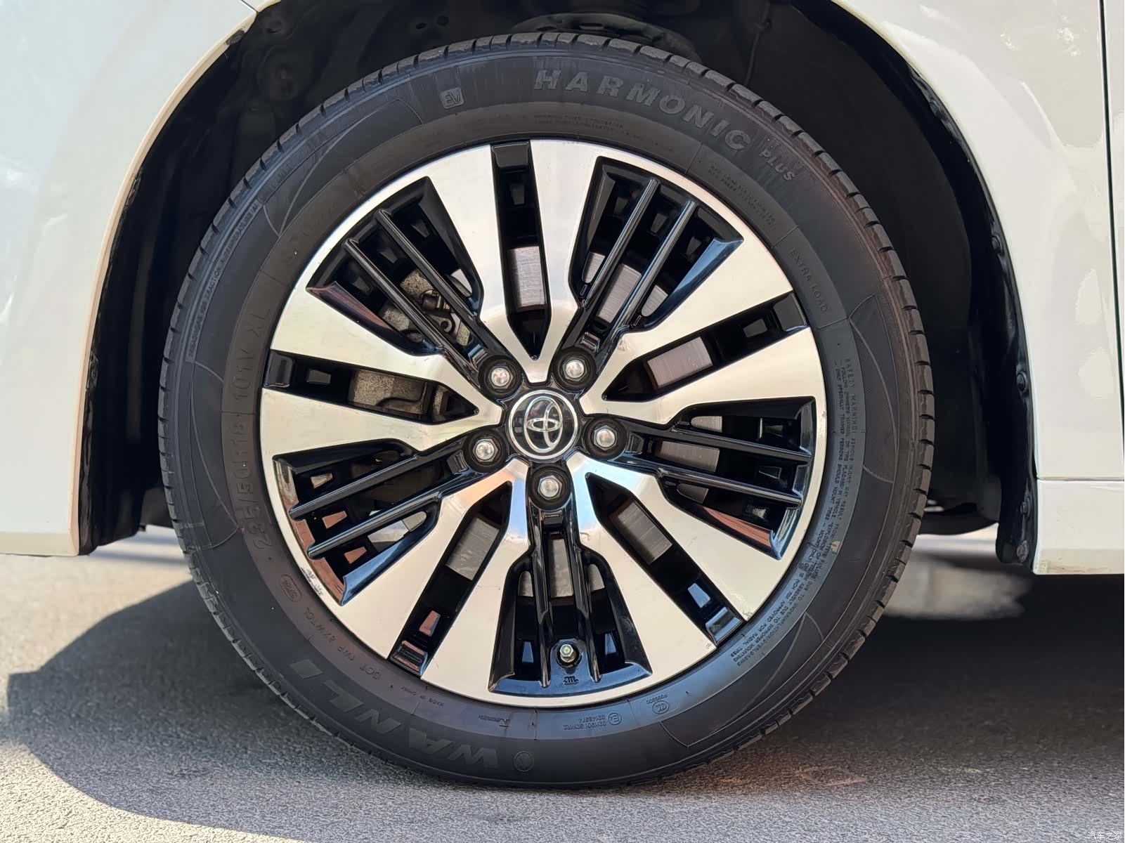 Toyota Alphard, 2019 31