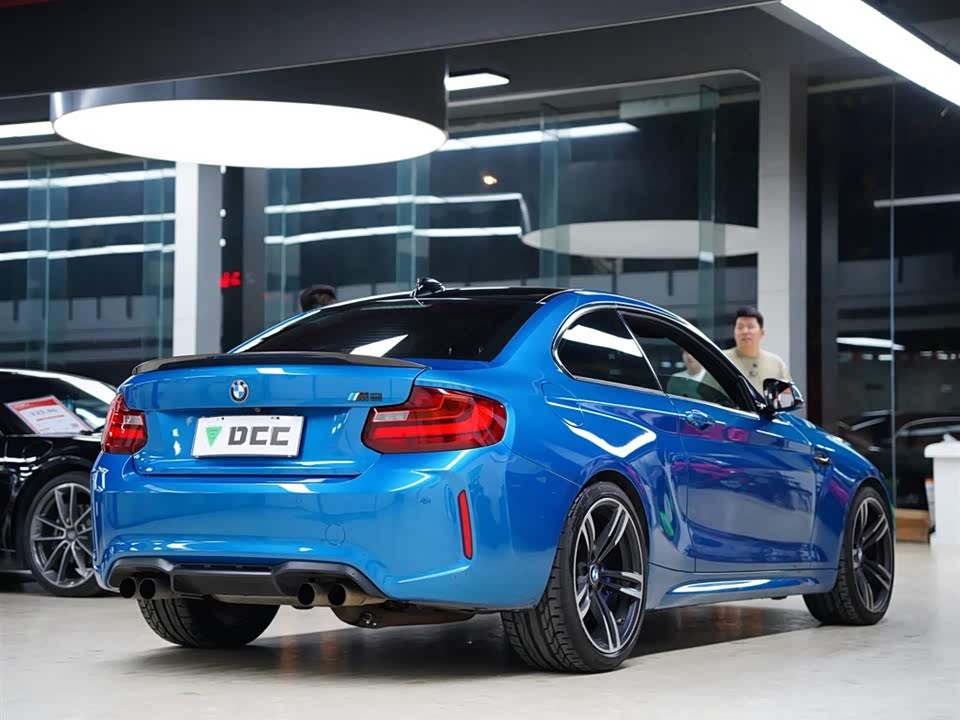 BMW M2